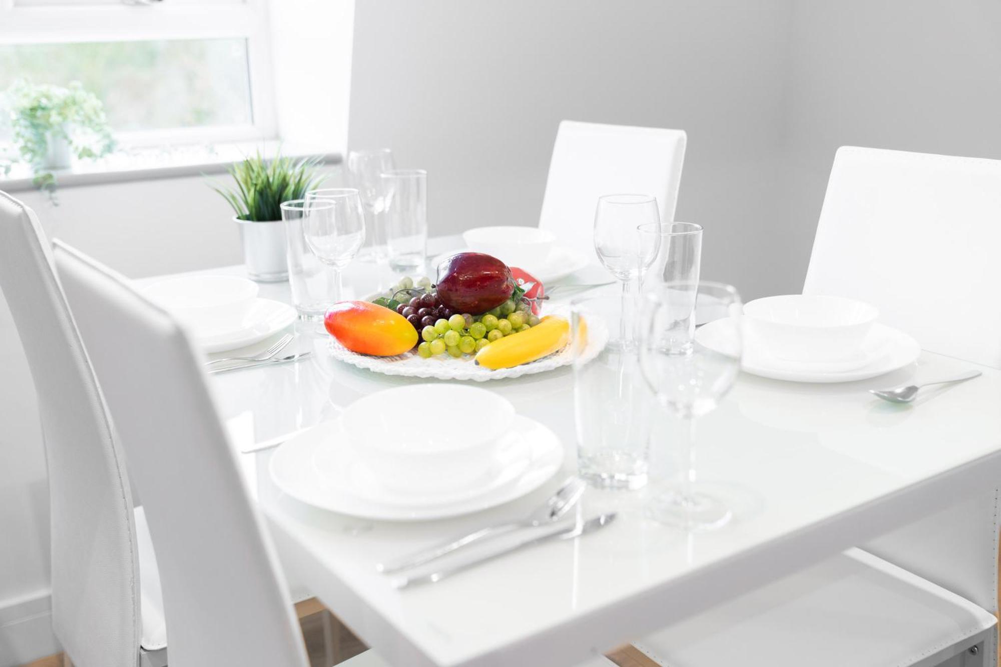 Stylish 2 Bedroom Apartment - Balcony - Secure Parking - Top Rated - 5Mc Бірмінгем Екстер'єр фото