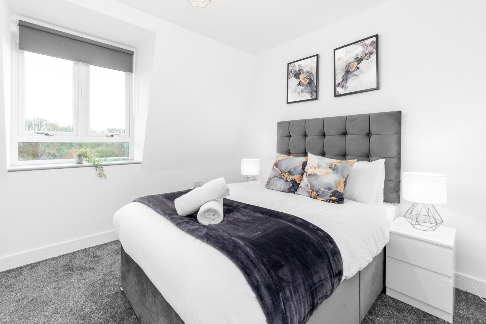 Stylish 2 Bedroom Apartment - Balcony - Secure Parking - Top Rated - 5Mc Бірмінгем Екстер'єр фото