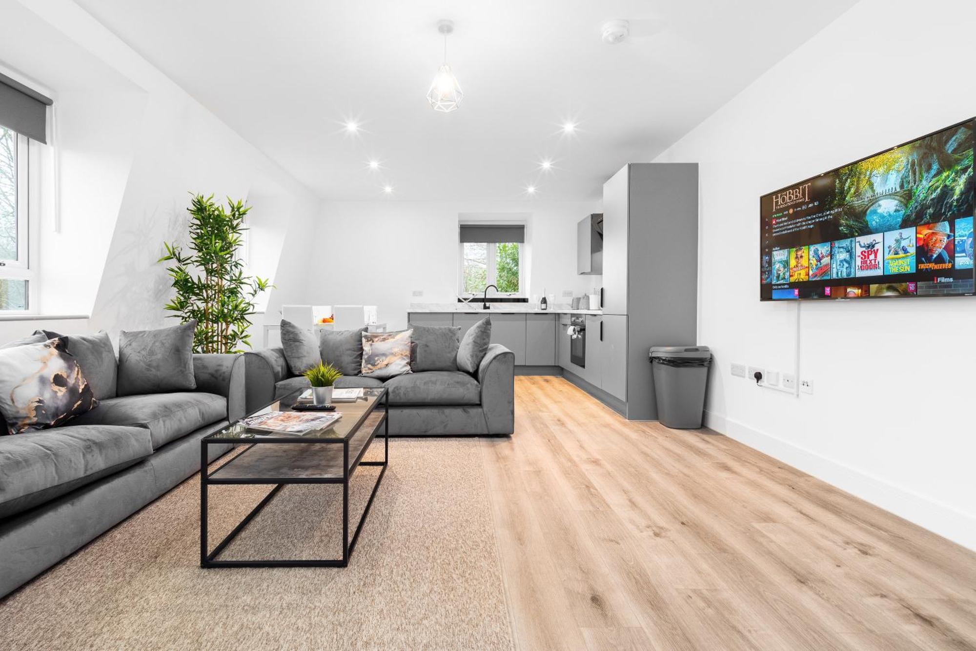 Stylish 2 Bedroom Apartment - Balcony - Secure Parking - Top Rated - 5Mc Бірмінгем Екстер'єр фото